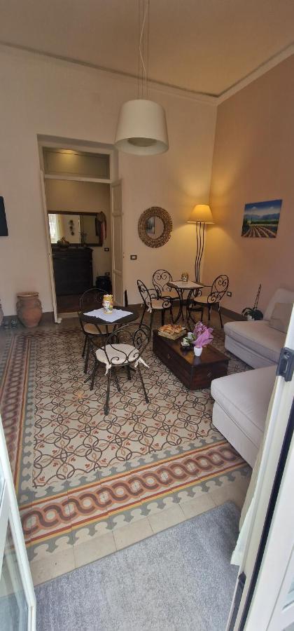 Eureka Hotel Palermo Exterior photo